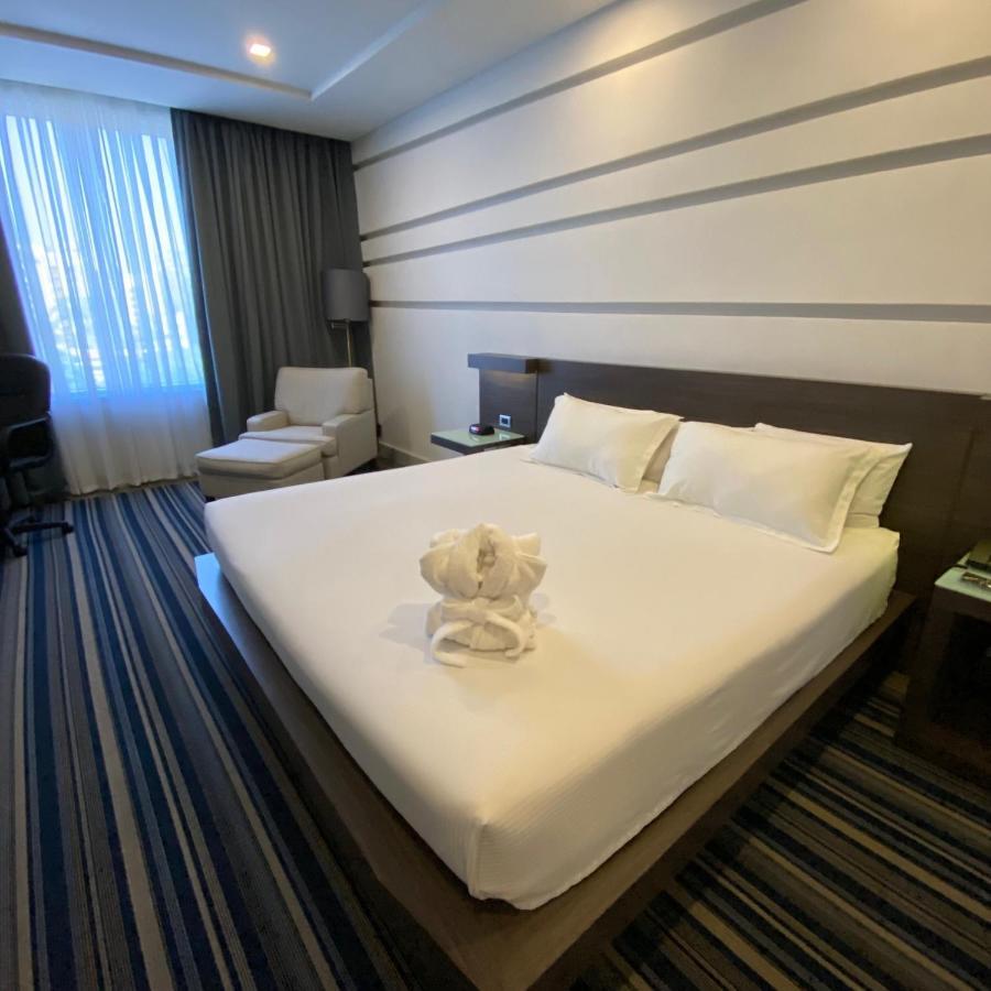Eurobuilding Express Maracay Hotel Exterior foto